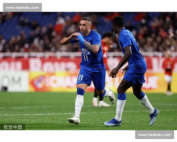 客场 0-2 完败!约维奇打满全场难救主,雅典 AEK 距榜首一步之遥 客场 0-2 完败!约维奇打满全场难救主,雅典 AEK 距榜首一步之遥