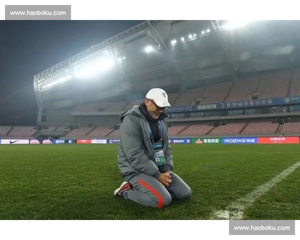 欠薪困境下的生存选择：巴西球员因业余比赛遭解雇